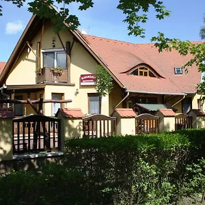 Harmonia Apartmanhaz Apartament