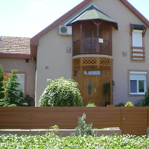Xenia Apartament